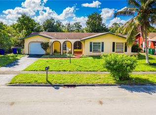 6300 SW 6th St, Margate, FL 33068