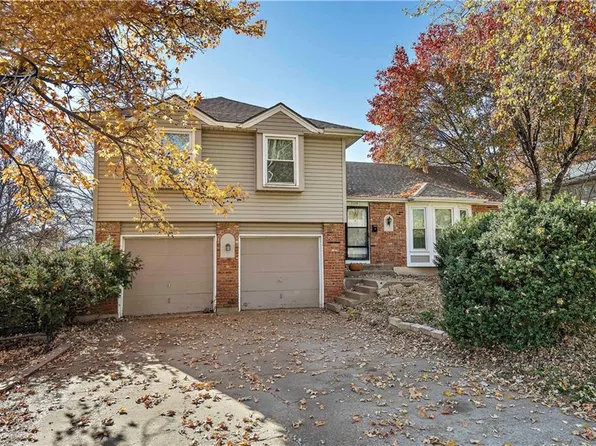 7109 W 89th Ter, Overland Park, KS 66212