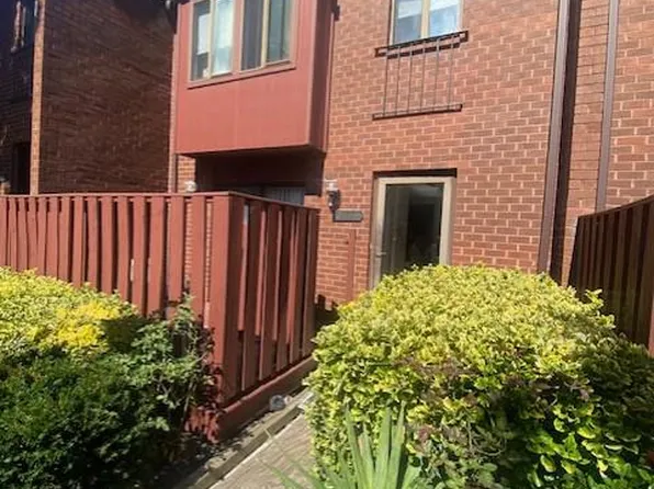 7420 Park Heights Ave, Baltimore, MD 21208