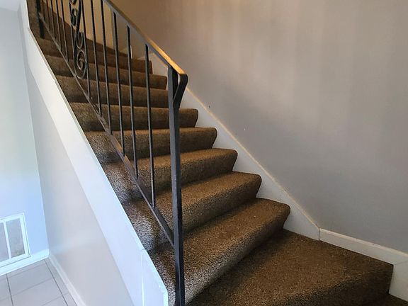 5th image of 1162 Oak Villas Ct NW
