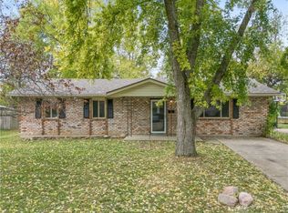 1956 Gayhart Dr, Xenia, OH