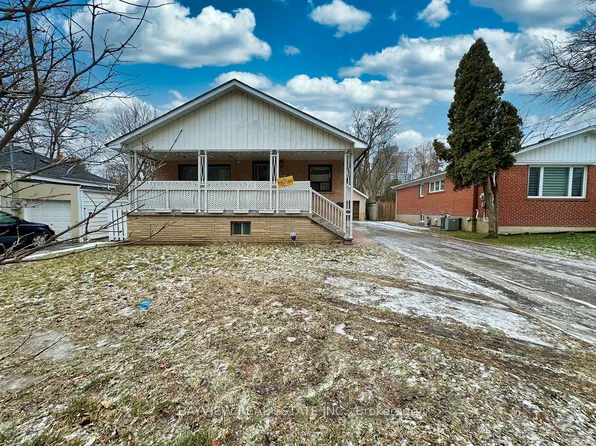 21 Clark Ave, Markham, ON L3T 1S4