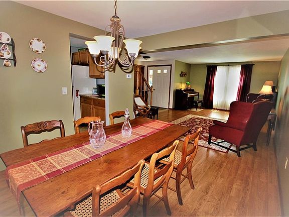 4th image of 5967 Jerusalem Dr