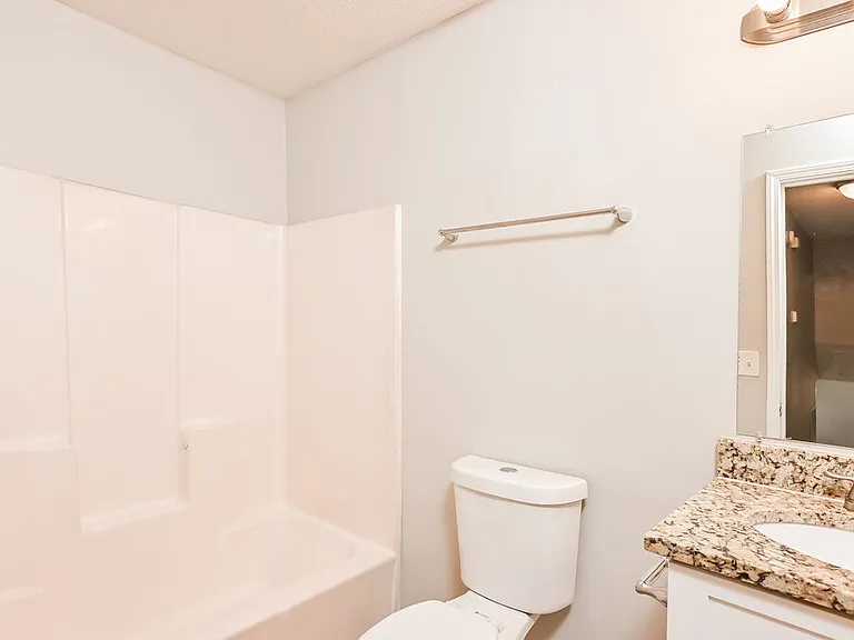 2128 Summertown Dr NW — Photo 15