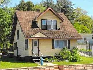 1st image of 1125 S Stephenson Ave