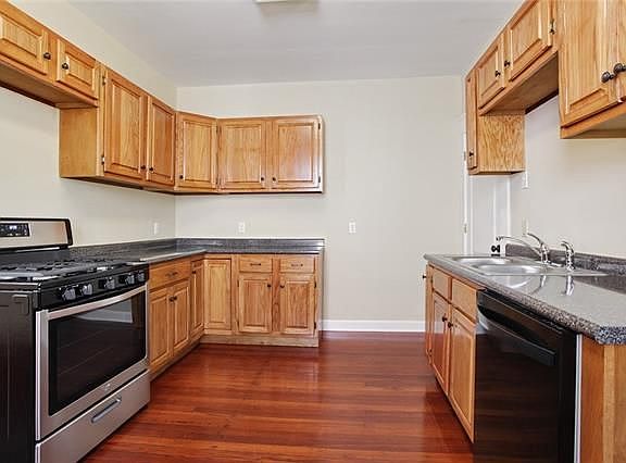 5th image of 3206 Upperline St