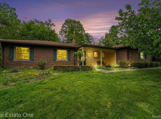 29030 Millbrook Rd, Farmington Hills, MI 48334