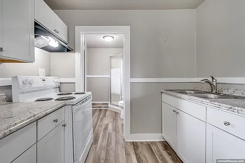 Floor plan 212