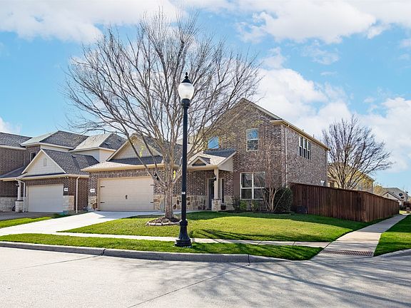 2nd image of 12233 Ridgeback Dr