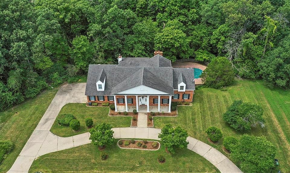 9 Oak Bluff Dr, Lake Saint Louis, MO 63367 Zillow