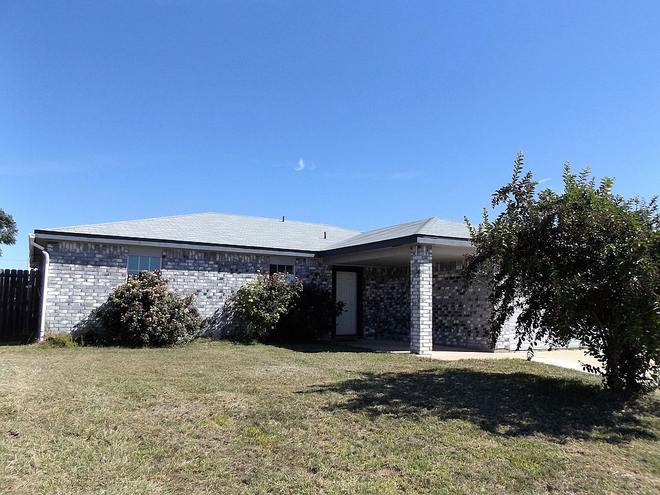 1st image of 4405 Janelle Dr