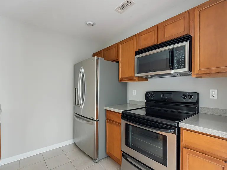2113 Fig Tree Way — Photo 8