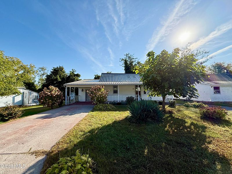 2nd image of 15 Holden Avenue