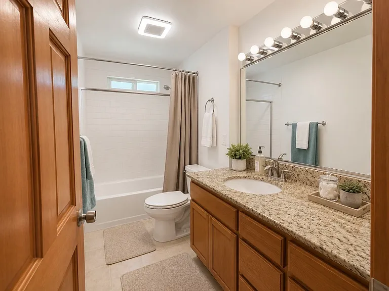 16336 SE 131st Pl — Photo 5