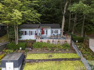 4986 S Lake Shore Blvd, Newaygo, MI 49337