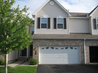 9327 Rath Pl, Eden Prairie, MN 55347