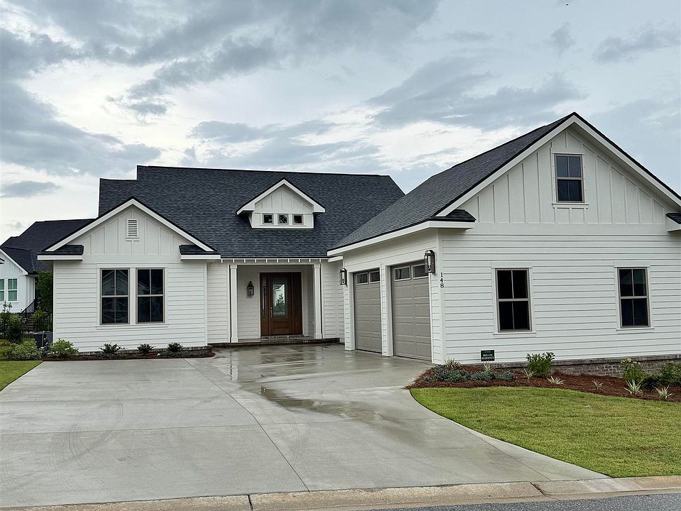 2nd image of 301 Iris Ct
