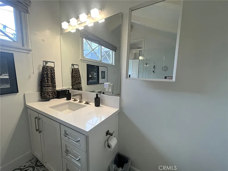 1644 Wellesley Dr — Photo 16