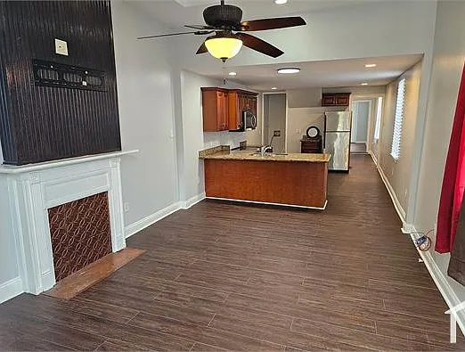 3 bed, 1200 sqft, $1,500 — Photo 2