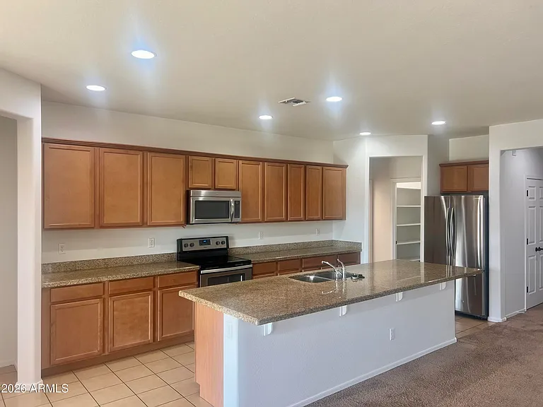 9437 W Jones Ave — Photo 14