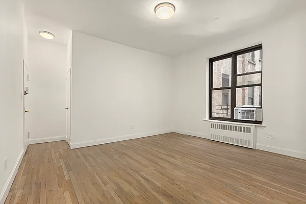 Rented by Accent Holdings, LLC | media 14