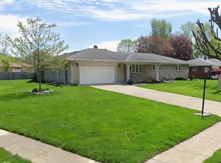 8135 Bishops Ln, Indianapolis, IN 46217