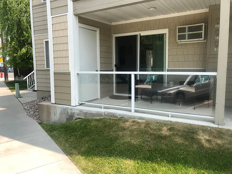 1 Kootenai Ave #10 — Photo 10