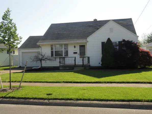 2220 Stahlwood Dr, Sandusky, OH 44870