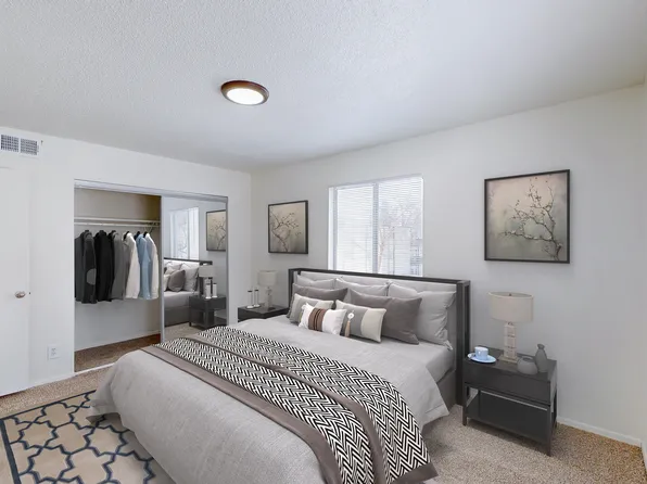 Riviera Apartments
