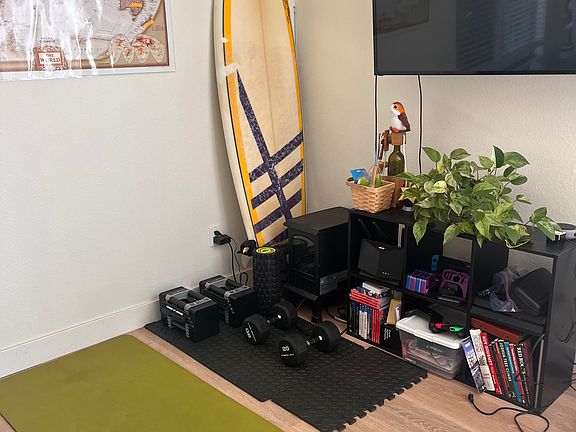 4th image of 7784 Camino Glorita