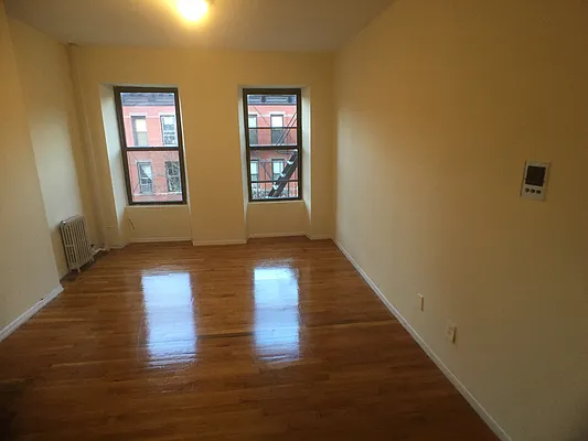 Rented by Sheila M Apfel, LREB | media 40