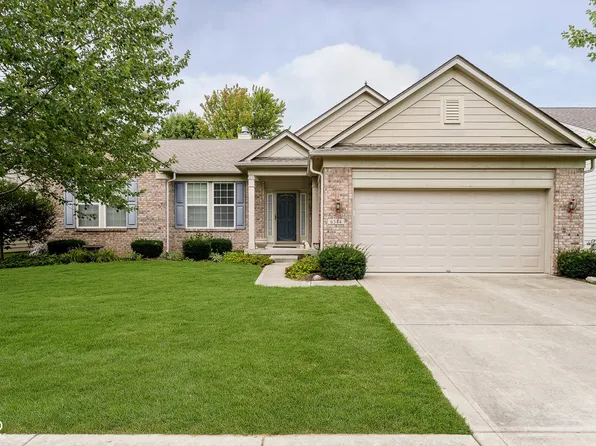 6544 Canoe Ln, Carmel, IN 46033