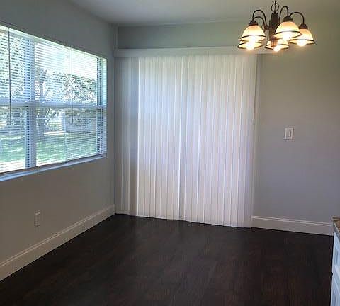 Home For Sale In Port Saint Lucie