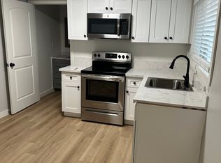 9947-1 De Soto Ave #33, Chatsworth, CA 91311