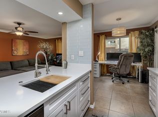 3500 N Hayden Rd APT 707, Scottsdale, AZ 85251