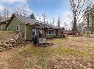 848 E Girard Rd, Quincy, MI 49082