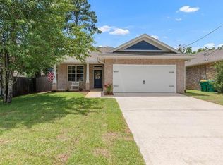 1900 Quince Ave, Niceville, FL 32578