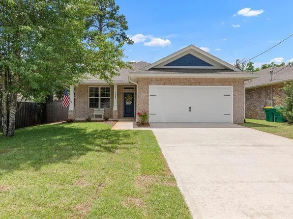 1900 Quince Ave, Niceville, FL 32578