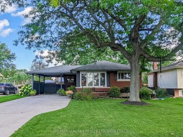 8610 Furlong Ave, Niagara Falls, ON L2G 6X1