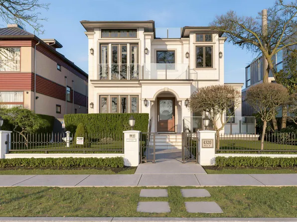 4320 W 8th Ave, Vancouver, BC V6R 2A1