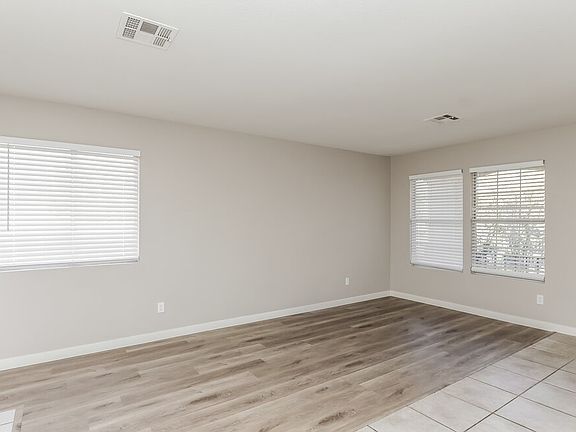 4th image of 621 Moontide Ct