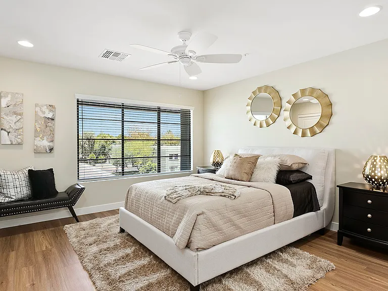 The Hardy Tempe Townhome Living — Photo 5