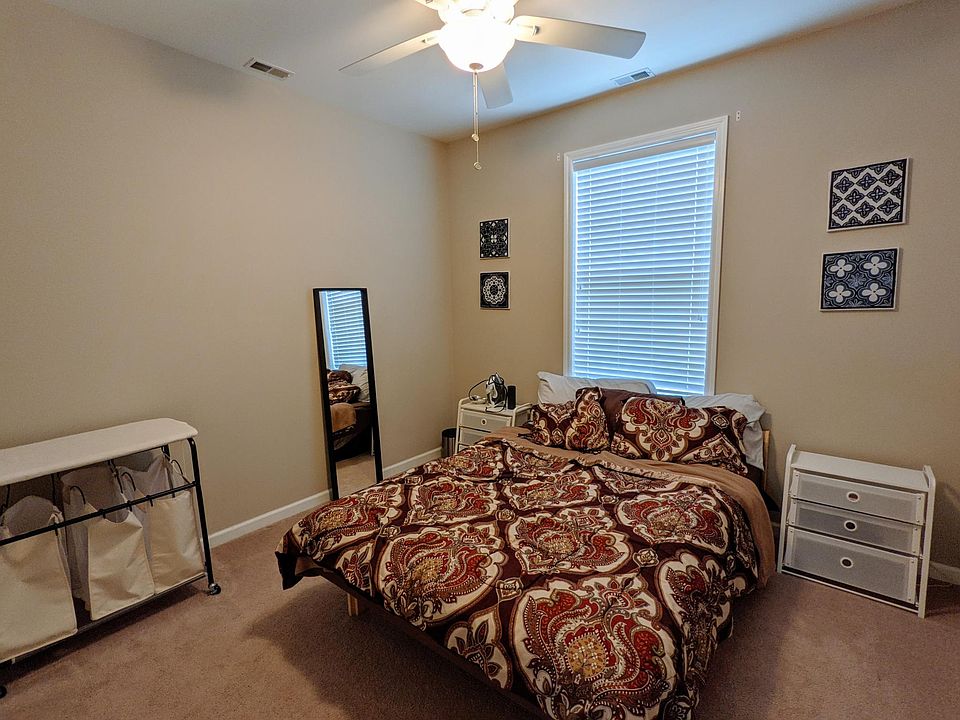 1st image of 4409 Driftwood Dr #95