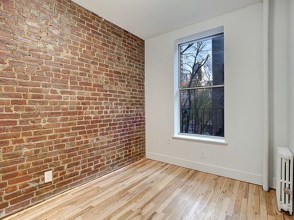 5th image of 364 W 51st St APT 3R