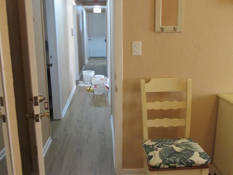 702 Hughlett Ave #2 — Photo 7
