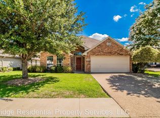 10613 Whitestone Ranch Rd, Benbrook, TX 76126