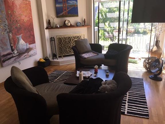 2nd image of 564 Seaver Dr