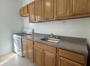 (Undisclosed Address), Bronx, NY 10466