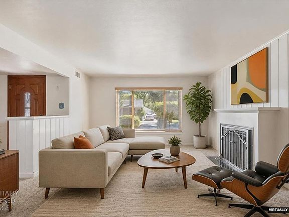 3rd image of 1045 Aidan Ave