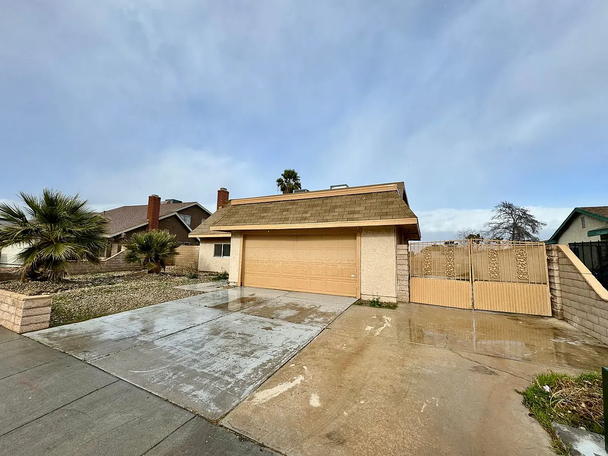 Building Photo - 4032 Arrowood Dr